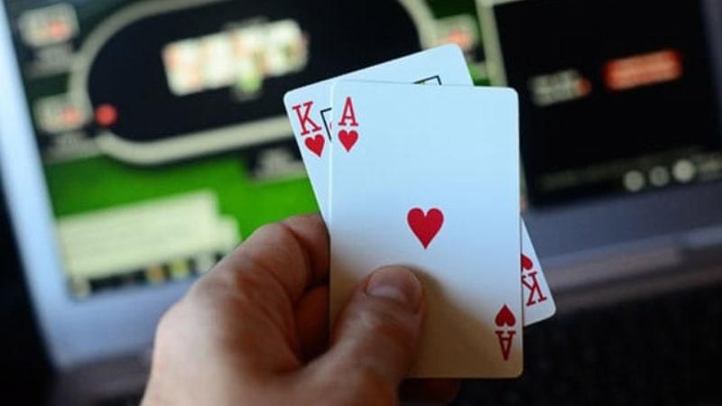 Poker Online Provides A Possibility To Benefit